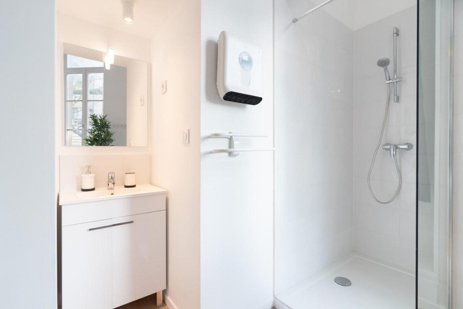 Hypercentre - Superb Bright Apartment!